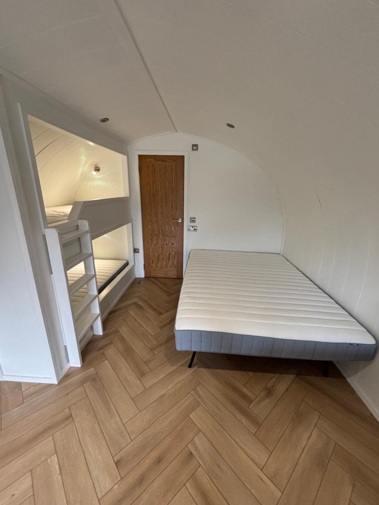 Kings Caves Glamping Ξενοδοχείο Torbeg Εξωτερικό φωτογραφία